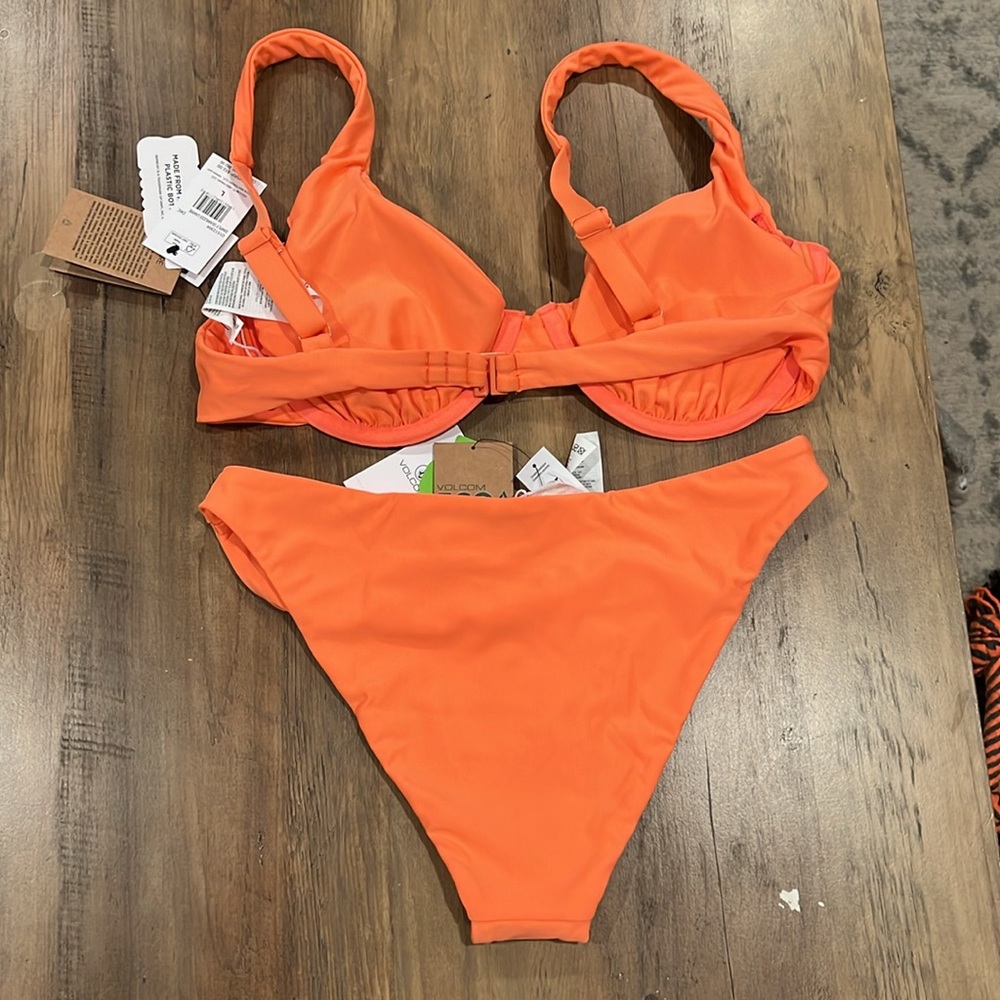 Volcom Simply Seamless Skimpy Bottoms Size M & Si… - image 3